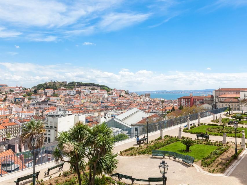 Lisbon Downtown & Belém: Private tour on a Tuk-tuk - A Deep Dive Into the Lisbon Tuk-Tuk Experience