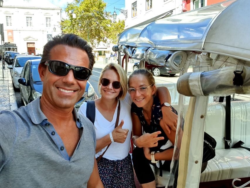 Lisbon: Electric Tuk Tuk Private Tour of the Seven Hills - Exploring Lisbon on a Private Electric Tuk Tuk