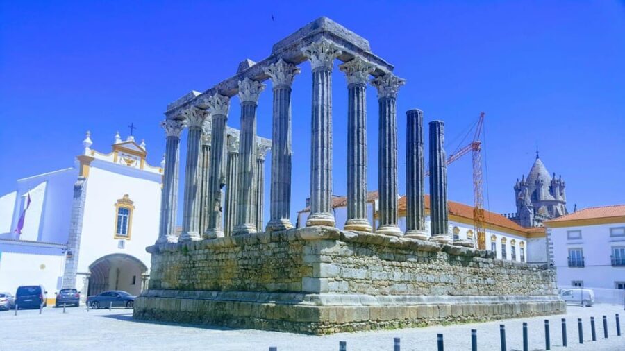 Lisbon: Évora and Alentejo Private Wine Tour - Who should consider this tour?
