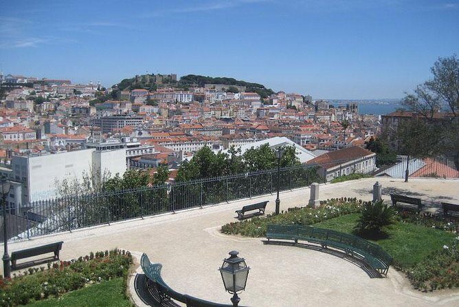 Lisbon experience tailored private tour (half day) - What’s Included and What’s Not
