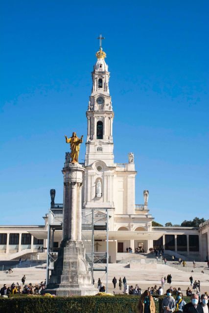 Lisbon: Fatima, Aljustrel, Nazare, and Obidos All Day Trip - What This Tour Means for You
