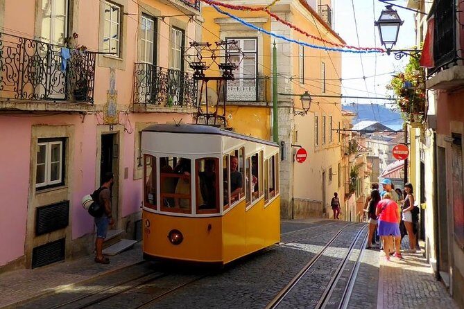 Lisbon friendly and familiarTour - Deep dive into the itinerary