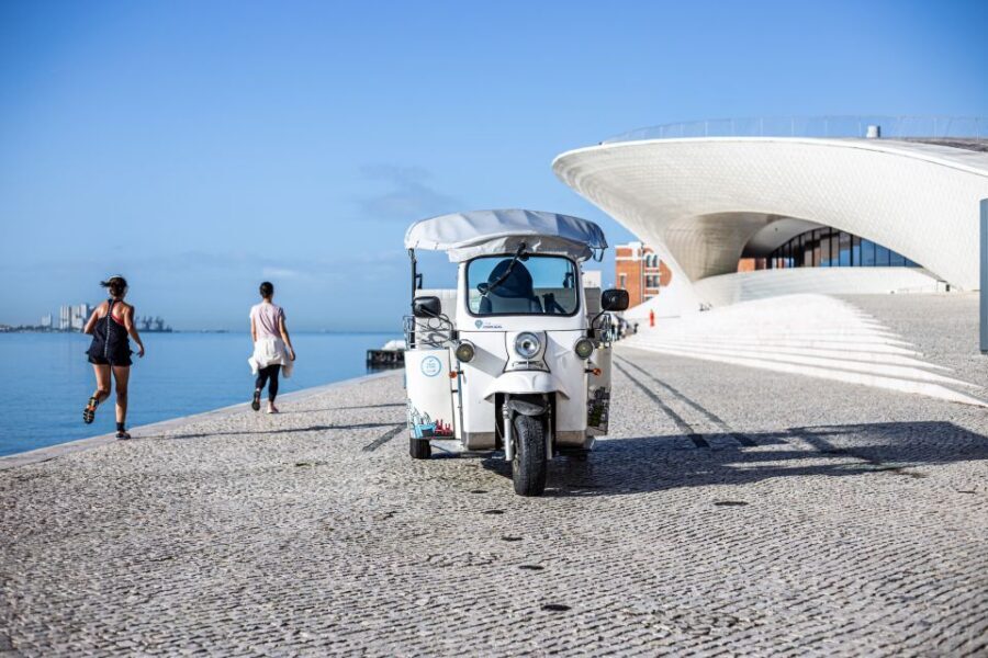 Lisbon: Half-Day Private Guided Tuk-Tuk Tour - An In-Depth Look at the Lisbon Tuk-Tuk Tour
