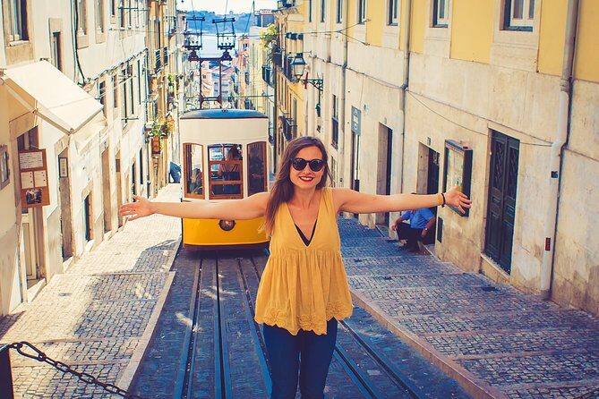 Lisbon Highlights for Newcomers Private Tour - A Deep Dive into the Tour Experience
