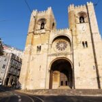 Lisbon: Hills Red Tram Tour by Tram 28 Route 24-Hour Ticket - Practical Tips for Making the Most of the Tour