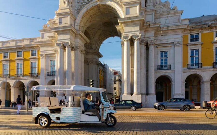 Lisbon: Historical Tuk Tuk Tour (Alfama, Bairro Alto, Belém) - Why This Tour Works Well for Different Travelers