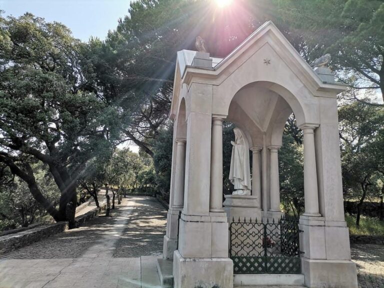 Lisbon: Holy Miracle Church Santarem & Fatima Private Tour - A Closer Look at the Experience: What Makes This Tour Stand Out