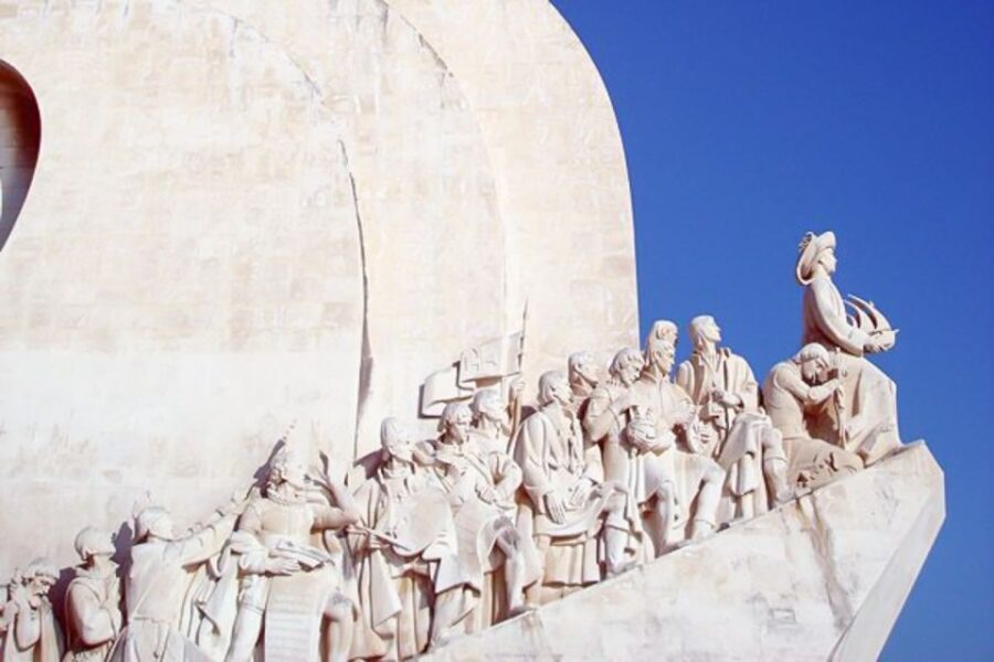 Lisbon in One Day: Full-Day Minivan Historic Tour - Exploring Lisbon in One Day: A Detailed Look