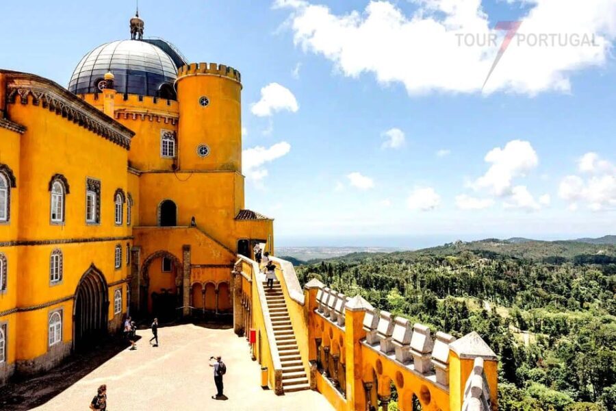 Lisbon: Pena Palace, Moorish Castle, Qta. Regaleira & Sintra - Who Will Love This Tour?