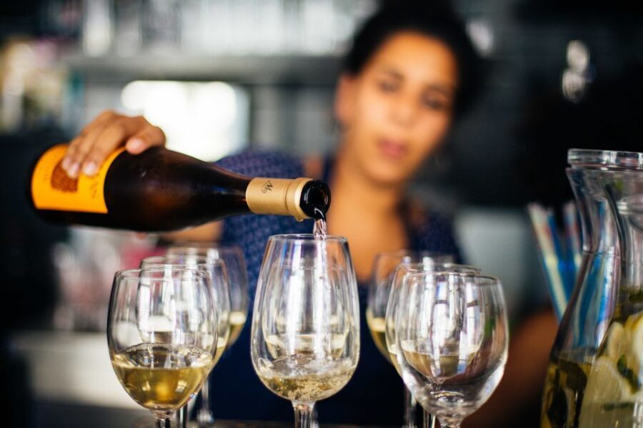 Lisbon: Private Evening Tour with Drinks & Bites in Alfama - The Breakdown of the Itinerary