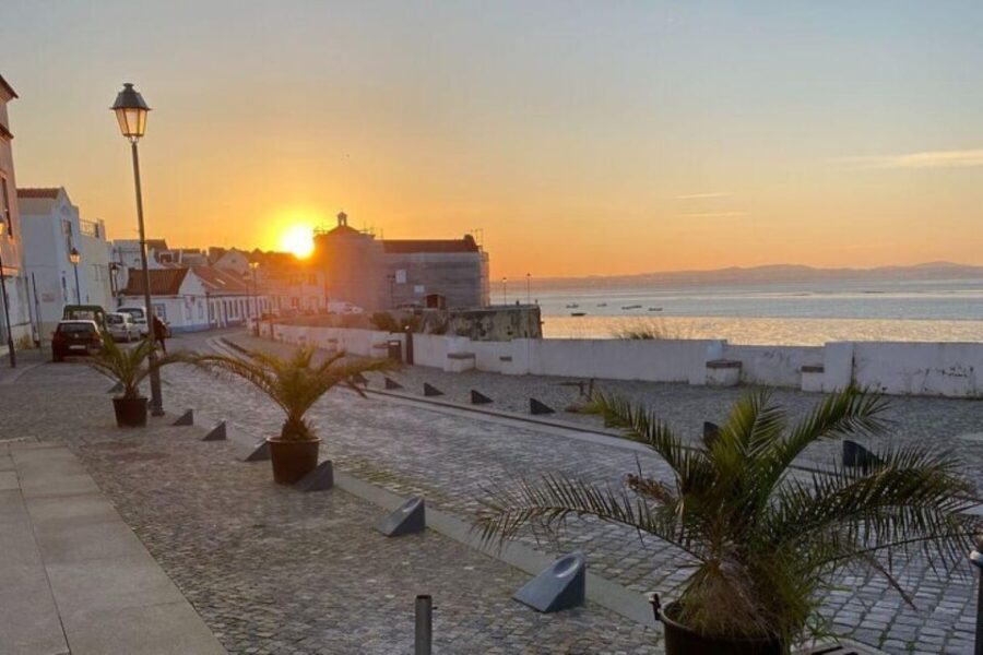 Lisbon: Private Gastronomic Tour Duas Pontes - A Deep Dive into the Experience