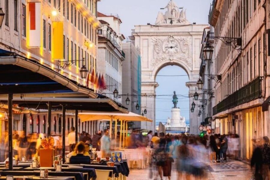 Lisbon: Private Half-Day City Tour with Hotel Pickup - Frequently Asked Questions