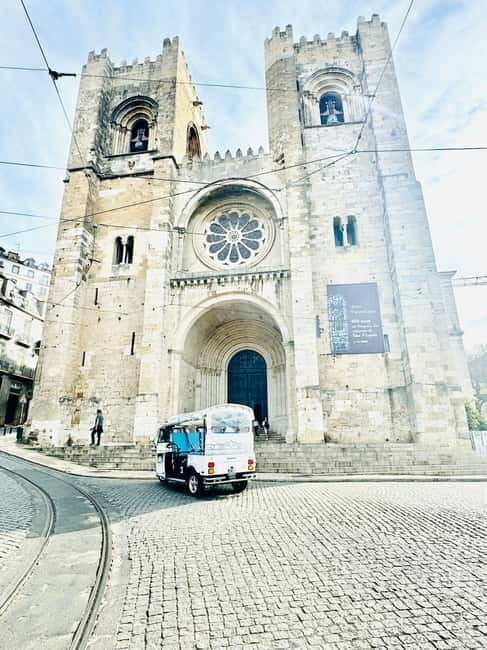 Lisbon: Private Old Town Tour by Eco TukTuk - A Closer Look at the Lisbon Eco Tuk Tuk Tour