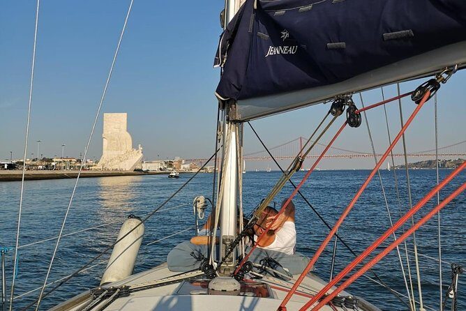 Lisbon Private Sailing Cruise, drink included (options: 2h, 3h, 4h, 6h or 8h) - Exploring Lisbon on the Water: A Detailed Review