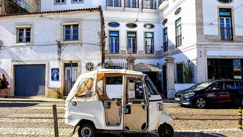Lisbon: Private Tour in a Piaggio Ape Calessino - Who Is This Tour Best For?