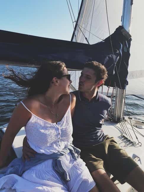 Lisbon Sailing Boat Tour: Beach Stop with snacks and drinks - Experiencing Lisbon from the Water: A Detailed Overview