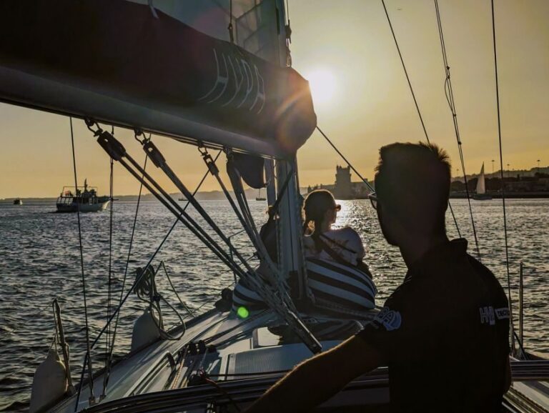 Lisbon: Scenic Day & Sunset Boat Tour with a Drink - A Deeper Look at the Lisbon Boat Tour