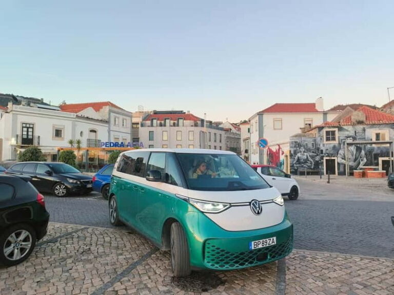 Lisbon: Sesimbra Stylish Electric ID.Buzz Tour with Lunch - A Detailed Look at the Tour Experience