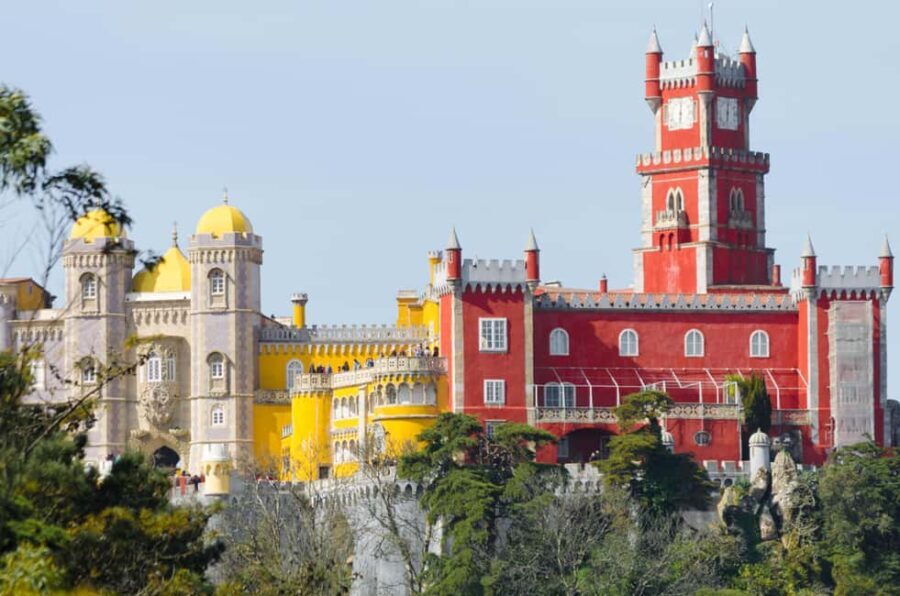Lisbon: Sintra Luxury Van Tour with Regaleira & Cabo da Roca - FAQ