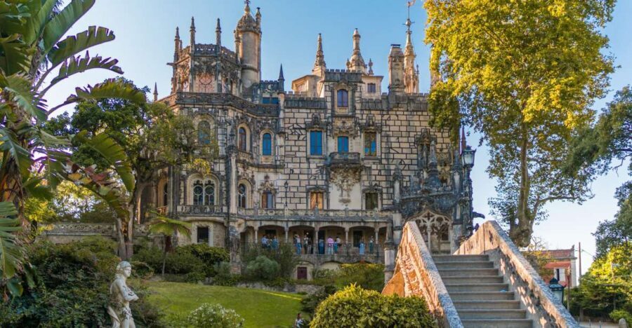 Lisbon: Sintra, Regaleira with ticket guided tour by train - In-Depth Look at the Sintra Guided Tour: From Lisbon to Fairy-Tale Palaces