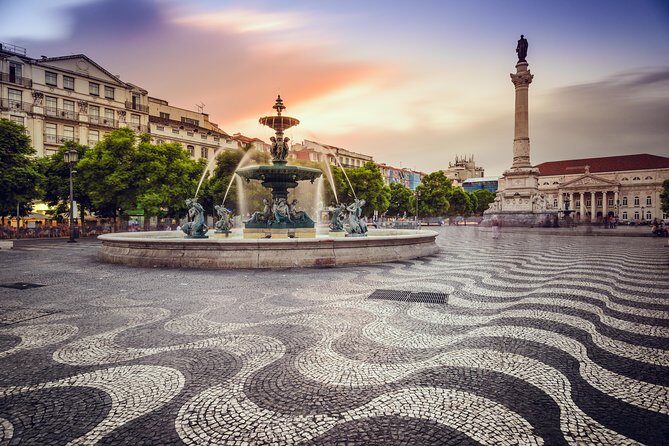 Lisbon Small Group Tour with Dinner & Fado Music - Analyzing the Experience: What’s In It for You?