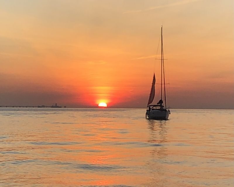 Lisbon: Sunset Cruise with Drinks and Snacks - Why It’s a Good Deal