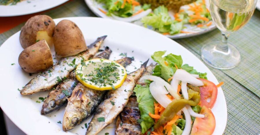 Lisbon Traditional Portuguese Food and Sightseeing Tour - The Practical Side: What You Need to Know