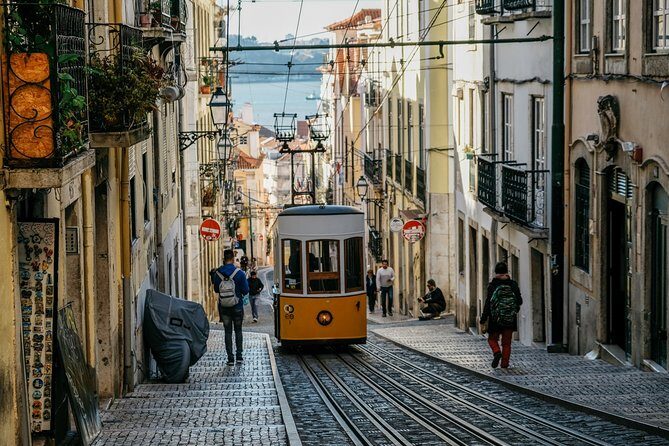Lisbon Vintage Tuk Tuk Private Tour: Lisboa & Belém with pickup - Who Should Consider This Tour?