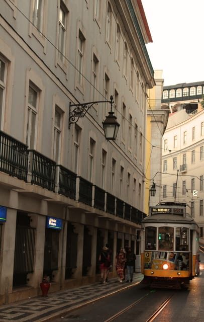 Lisbon's Roots: Tuk tuk experience throuth the Old Lisbon - What’s the Experience Really Like?