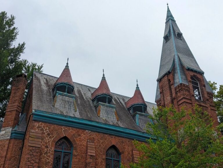 Lititz, Pennsylvania: Walking Tour of Historic Structures - An In-Depth Look at the Lititz Walking Tour