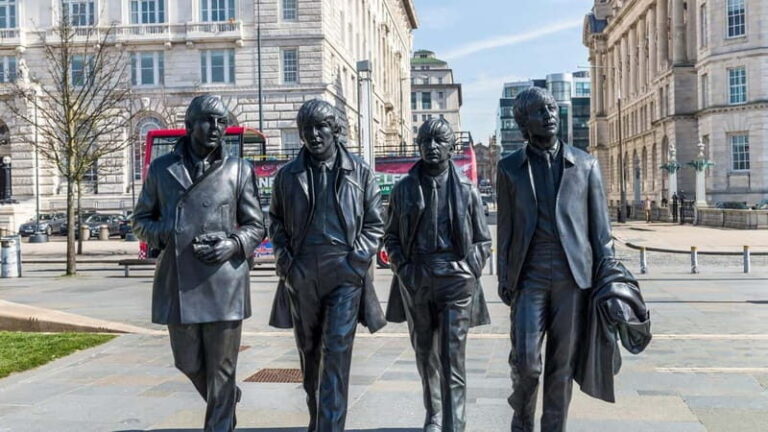 Liverpool Highlights & Hidden Gems: Private & Custom Tour - Exploring Liverpool with a Private Guide: What’s Included?