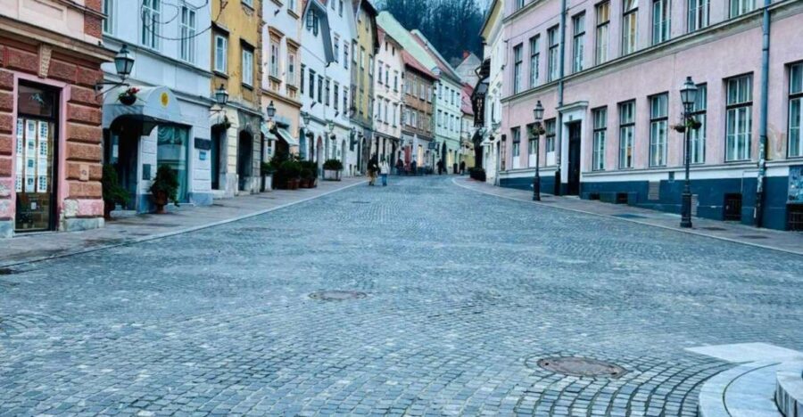 Ljubljana: Secrets of the Old Town & Ljubljana's people - An In-Depth Look at the Tour Experience