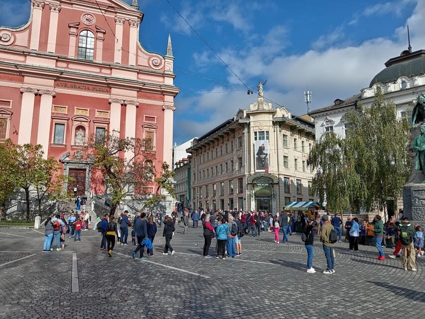 Ljubljana: Wonderful tour fun experience time history - Why This Tour is Worth Considering