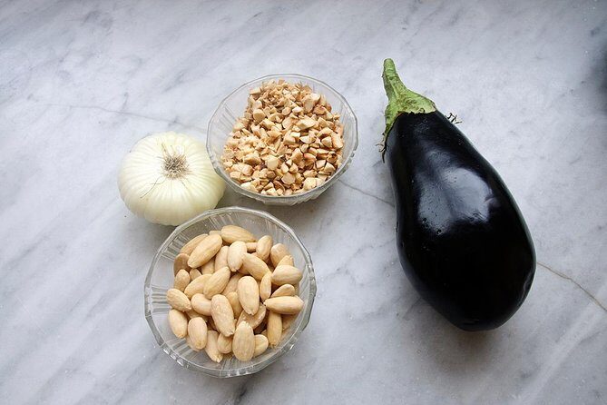 Local Market Visit and Private Cooking Class at a Cesarina's Home in Lecce - A Slight Caveat