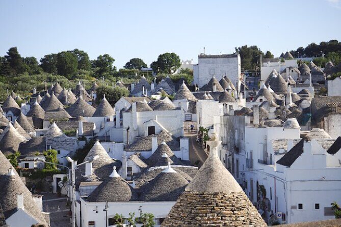 Locorotondo, Alberobello, Martina Franca departing from Taranto - FAQ