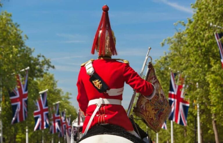 London: Amazing London Walking Tour  50+ Iconic Landmarks - Practical Considerations