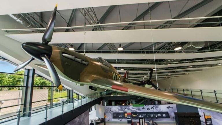 London: Battle of Britain Bunker Entry or Guided Tour - An In-Depth Look at the Battle of Britain Bunker Experience