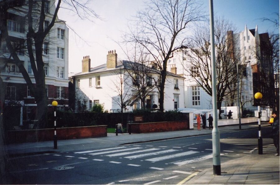 London: Beatles In My Life Walking Tour with Richard Porter - A Closer Look at the Experience