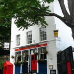 London: Belgravia Pub Crawl with 6 Pubs - The Practicalities: What You Should Know