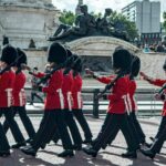 London: Buckingham Palace and Changing of the Guards Tour - A Detailed Look at the Tour Experience