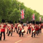 London: Changing of the Guard Guided Tour Experience - A Detailed Look at the Tour Experience