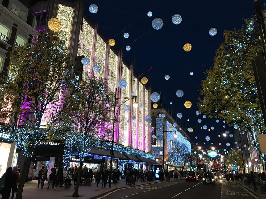 London Christmas Lights Open-Top Bus Tour. 2025 Early Bird - A Detailed Look at the Tour Experience
