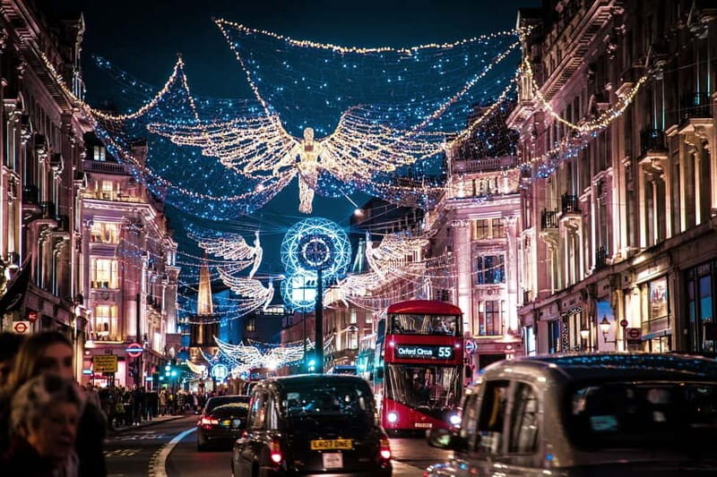 London Christmas Lights Tour by Vintage Bus Open Top - The Sum Up