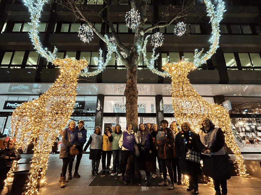 London: Christmas Lights Tour - With Christmas Music - The Sum Up