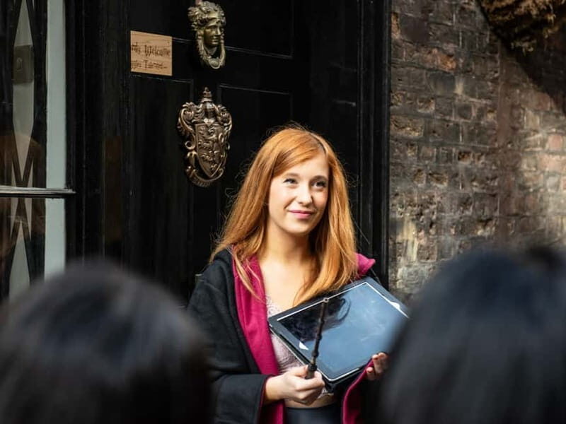 London: Deluxe Harry Potter Tour, Cruise & Tower of London - Exploring London’s Harry Potter Magic
