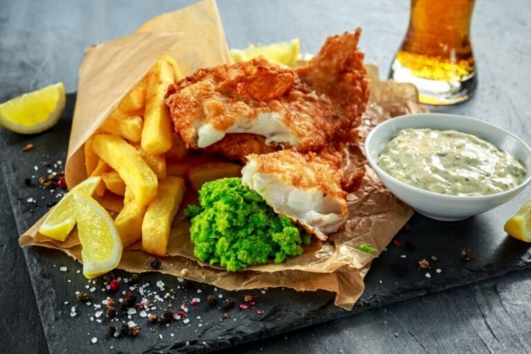 London: East End British Food & Drinks Private Walking Tour - Practical Details and What to Expect