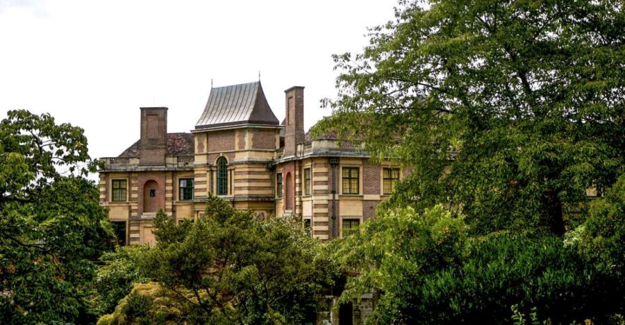 London: Entry Ticket to Eltham Palace and Gardens - A Closer Look at Eltham Palace: What Youll Experience