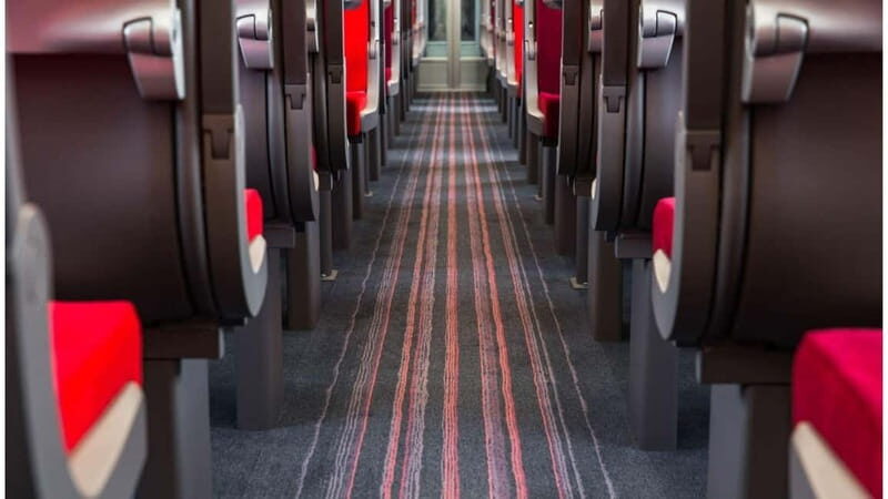 London from Edinburgh by Rail with Sightseeing & London Eye. - Exploring London: The Hop-on Hop-off Bus Tour