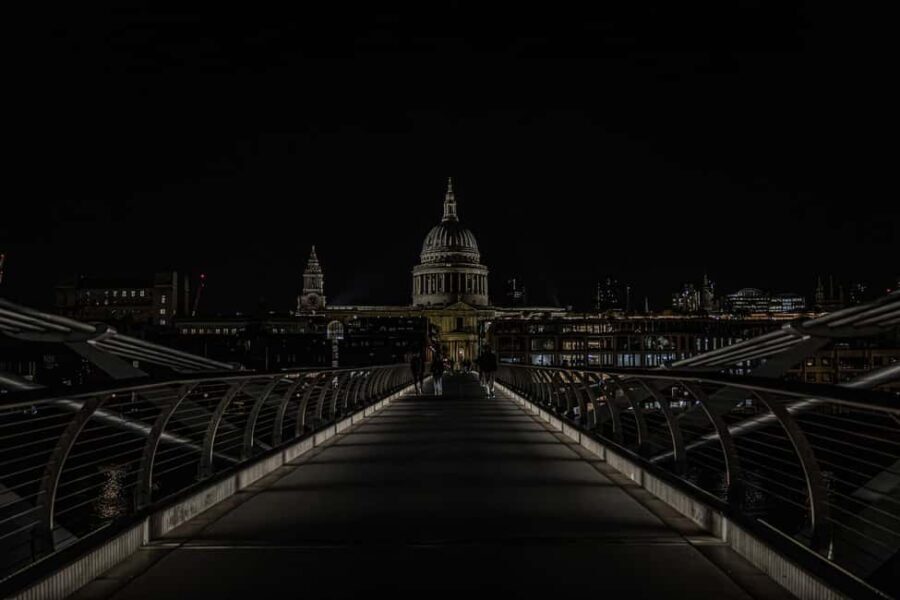 London: Ghosts, Legends & Mysteries Haunted Walking Tour - A Closer Look at the Haunted London Experience