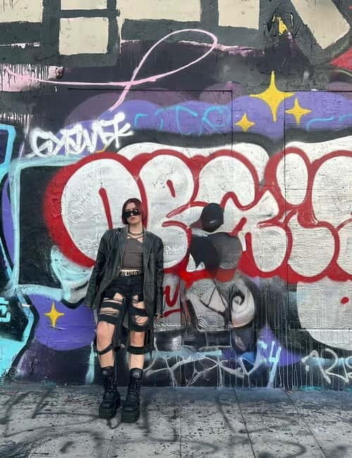 London: Guided Shopping Tour with a Stylist - What’s Not Included and Additional Considerations